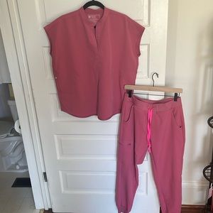 Figs set - Rafaela top & jogger pants